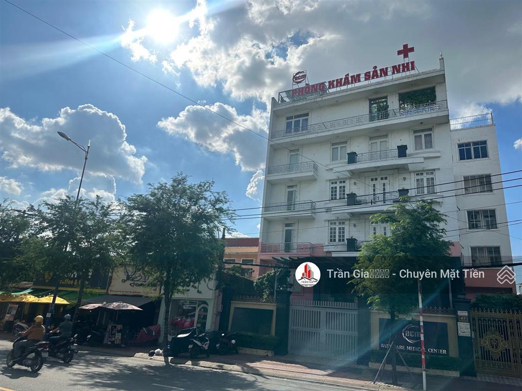 Bán mt võ nguyên giáp (song hành xn) gần ga metro bình thái, 10x28m=280m2 vuông vức. giá 40 tỷ tl