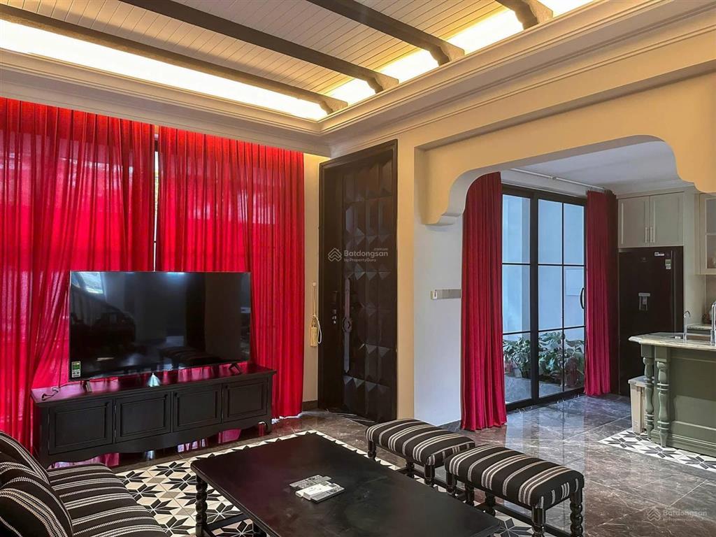Cho thuê villa 2 lô góc khu an thượng phố tây đẳng cấp