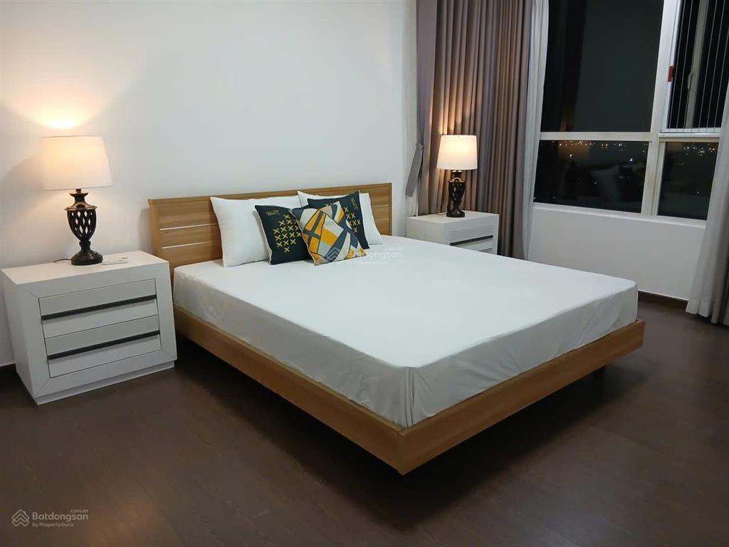 Phòng ngủ vista verde full nội thất giá 33tr/tháng trống sẵn.  24/7