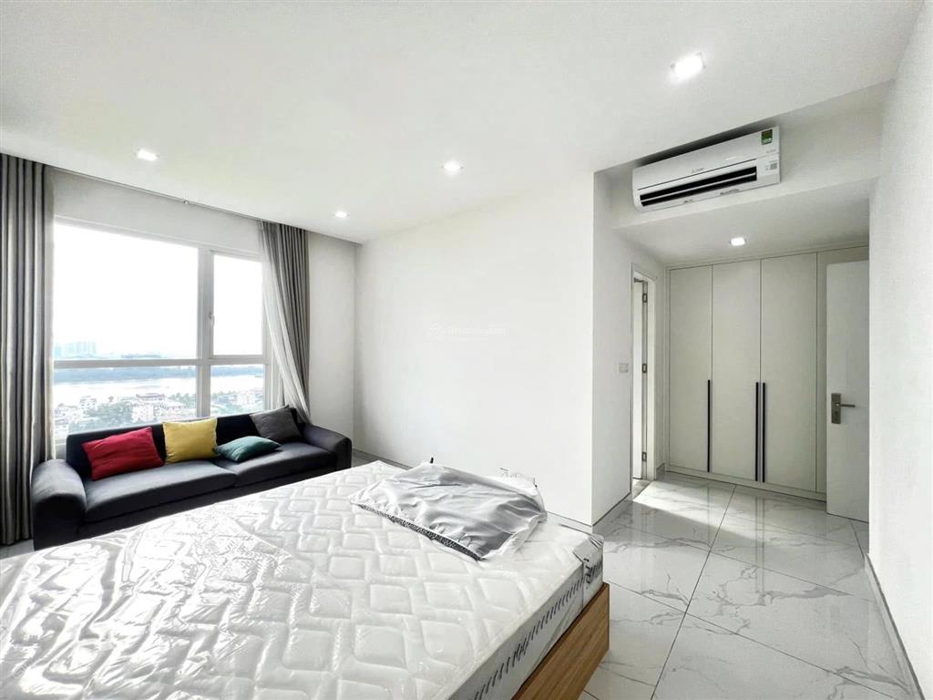 3 phòng ngủ vista verde full nội thất đẹp  trống sẵn vào ngay giá chỉ 33tr/ tháng. xem nhà 24/7