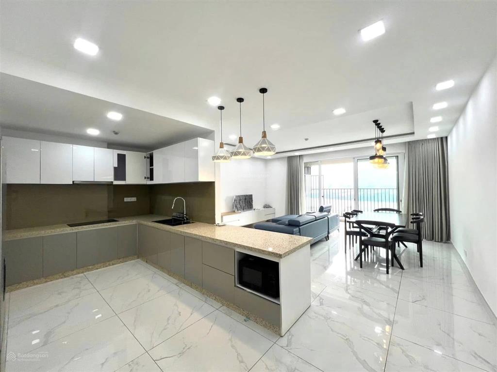 3 phòng ngủ vista verde full nội thất đẹp  trống sẵn vào ngay giá chỉ 33tr/ tháng. xem nhà 24/7