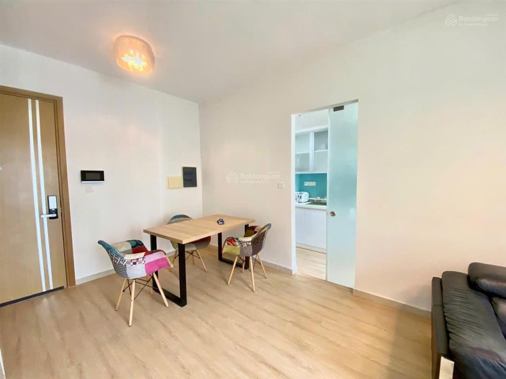 1 phòng ngủ vista verde full nội thất, sắp trống giá chỉ 17tr bao phí quản lý. tư vấn 24/7