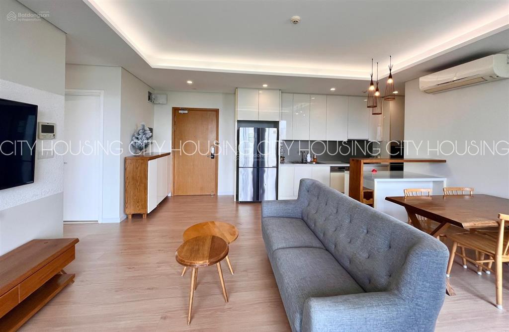 Trống sẵn  giá tốt chốt ngay 2 phòng ngủ 89m2 đảo kim cương full nội thất giá chỉ 23tr/tháng