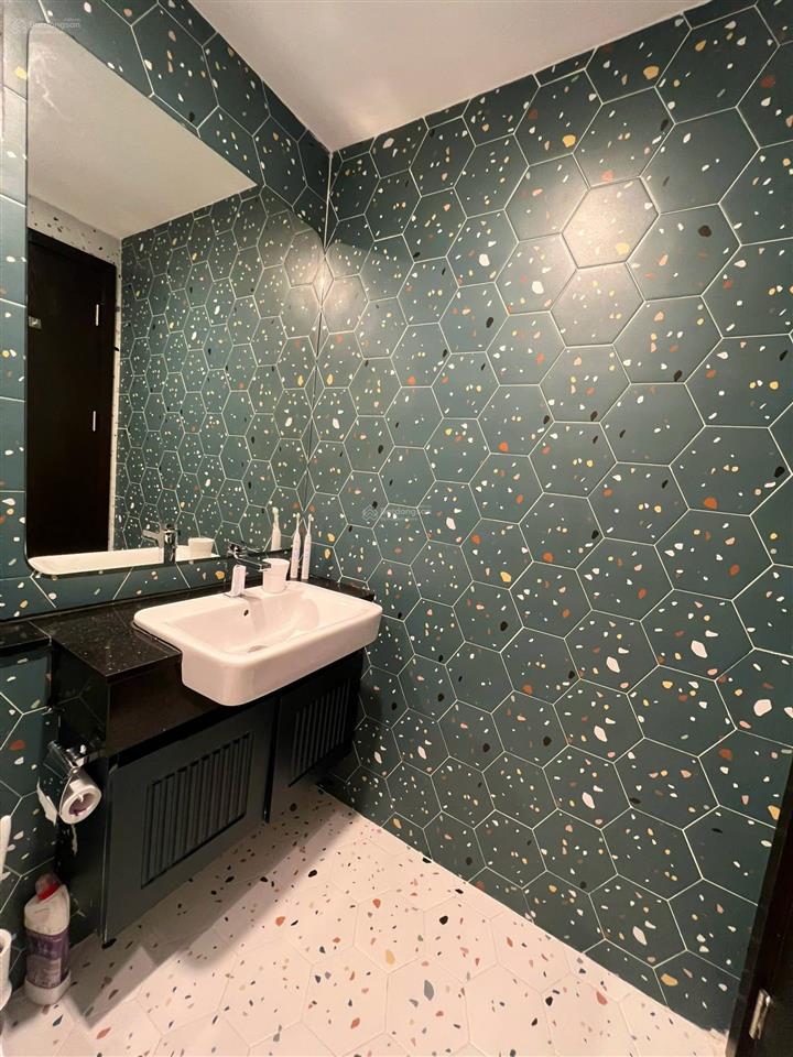 Giá tốt 1pn feliz en vista full nt sẵn sổ và hđ thuê giá chỉ 7.6 tỷ bao thuế phí.  xem nhà.