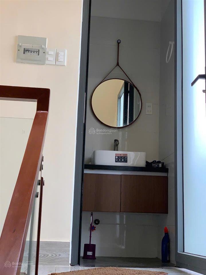 Bán nhà đẹp đang cho thuê sẵn dòng tiền