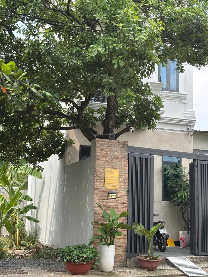 Bán nhà đẹp đang cho thuê sẵn dòng tiền