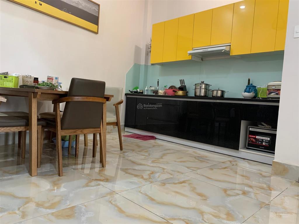 Bán nhà đẹp đang cho thuê sẵn dòng tiền