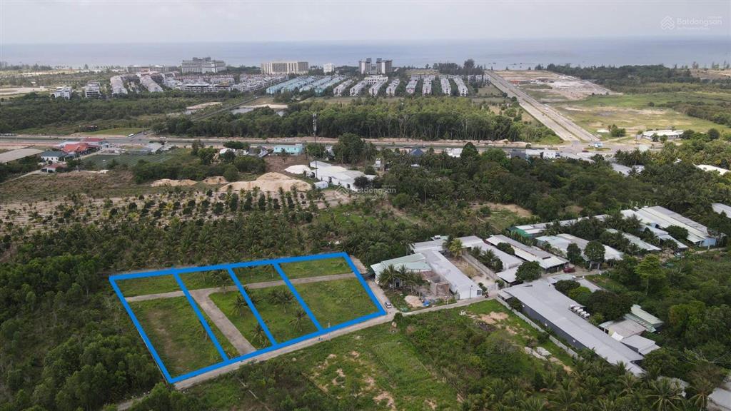 Cần bán gấp lô góc 6200m² siêu đẹp tại đường bào