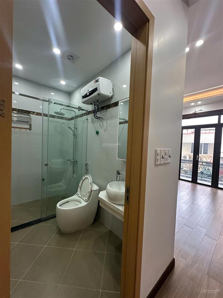 Bán nhà riêng độc lập có thang máy tại khu nhà ở trung hành 67.5m2, 7,4 tỷ
