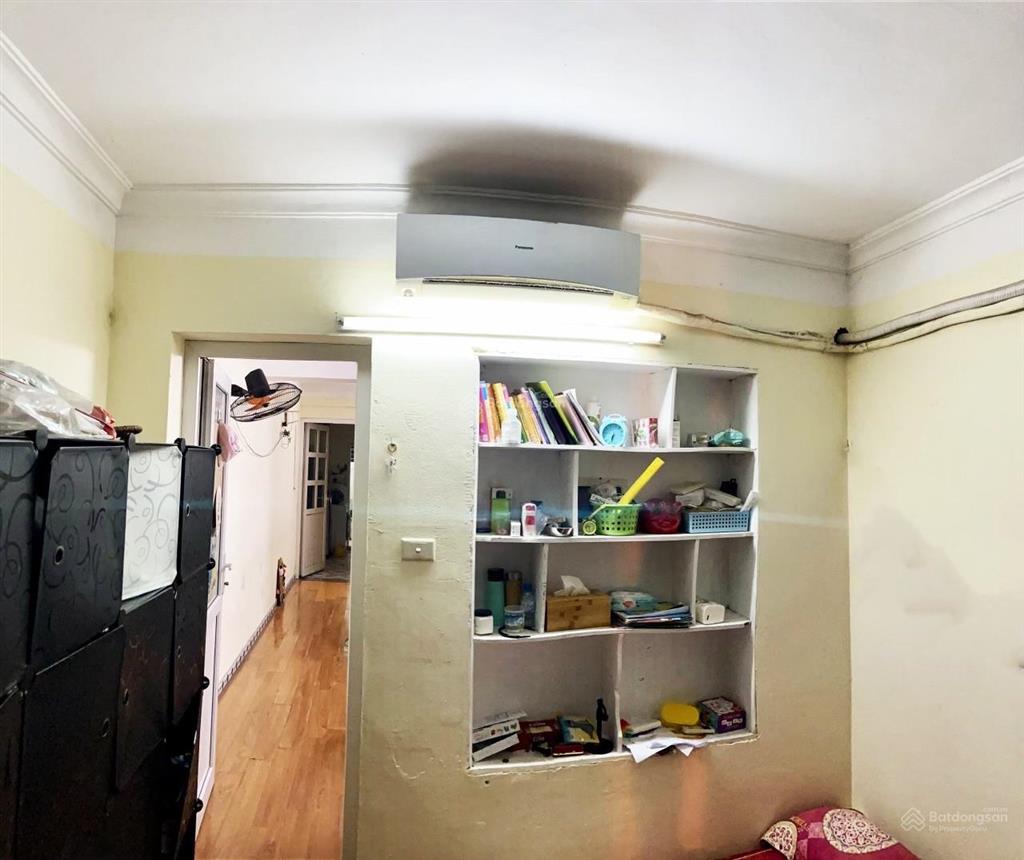 Cho thuê căn tập thể tầng 2, ngõ 120 hoàng quốc việt