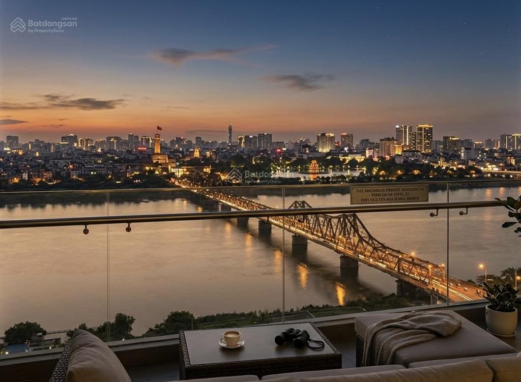 Duplex thông tầng sân vườn view hồ tây, sông hồng, thang máy riêng cách phố cổ chỉ 10 phút