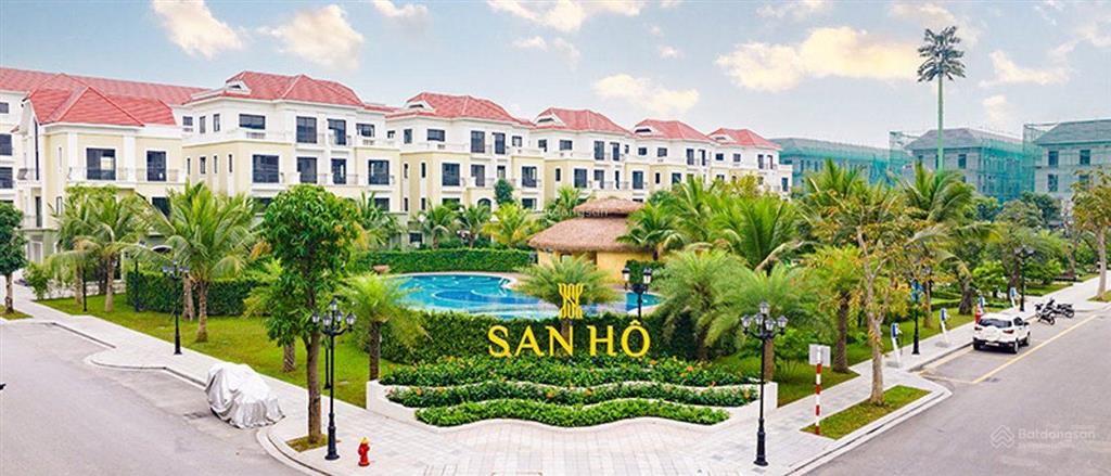 Chính chủ cần bán căn xẻ khe san hô 91m2 vài bước ra hồ, công viên, bể bơi, đã hoàn thiện tầng 12