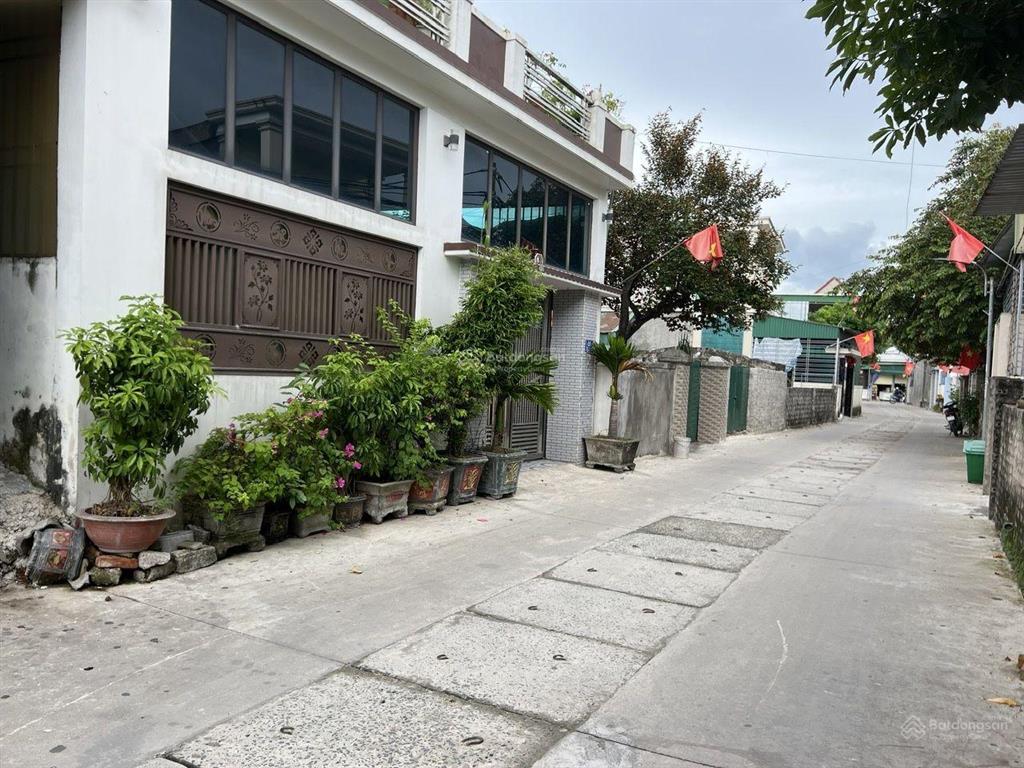 Chính chủ bán mảnh đất 100m2 cửa lò cách biển 300m, ô tô tránh 2,8 tỷ