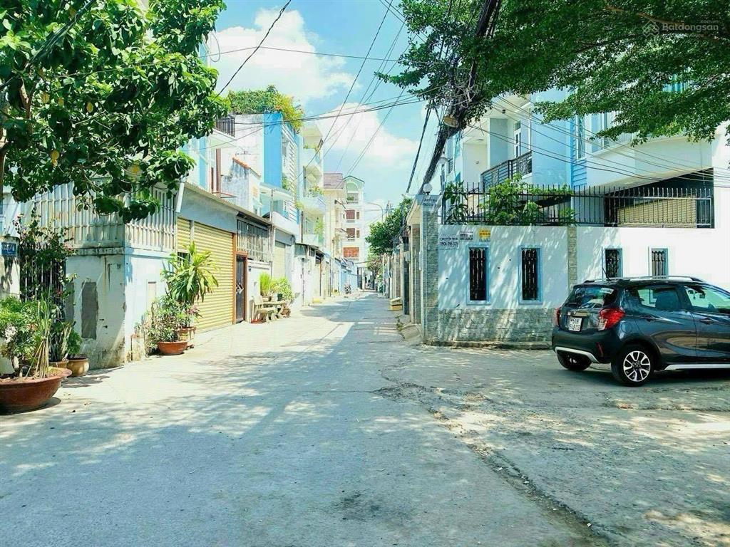 Bán đất hẻm ôtô 7 chỗ phường bình trưng đông gần bank vietinbank nguyễn duy trinh có lề 2m xd 6t
