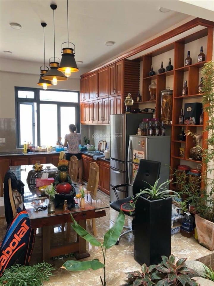 Bán biệt thự liền kề khu thạnh mỹ lợi quận 2, hầm 4 lầu, ngang 7m đường 12m giá tlcc 0903 034 ***