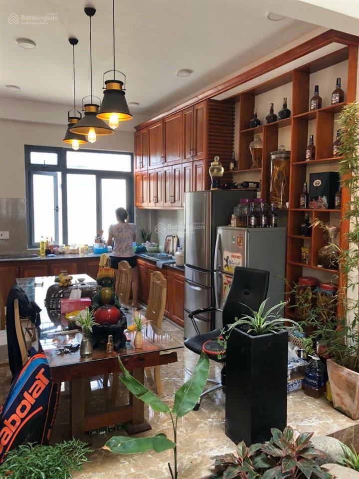 Bán biệt thự liền kề khu thạnh mỹ lợi quận 2, hầm 4 lầu, ngang 7m đường 12m giá tlcc 0903 034 ***