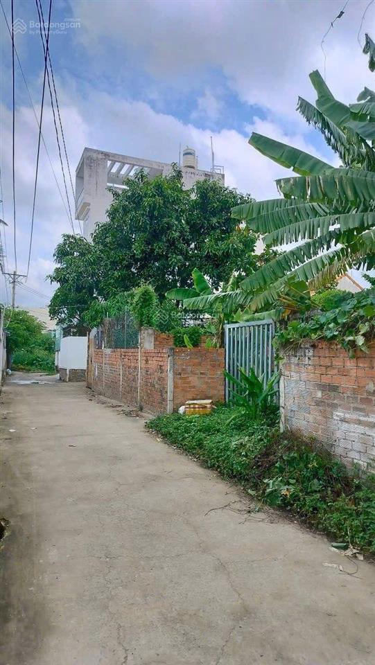 Chủ gửi bán đất full thổ cư mặt tiền đường 40 p. bình trưng đông, quận 2 ngang 9m, nở hậu đẹp