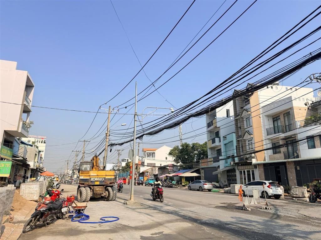 Chính chủ gửi bán lô đất 2 mặt tiền đường nguyễn thị định quận 2 vị trí hiếm 2 mặt tiền trước sau