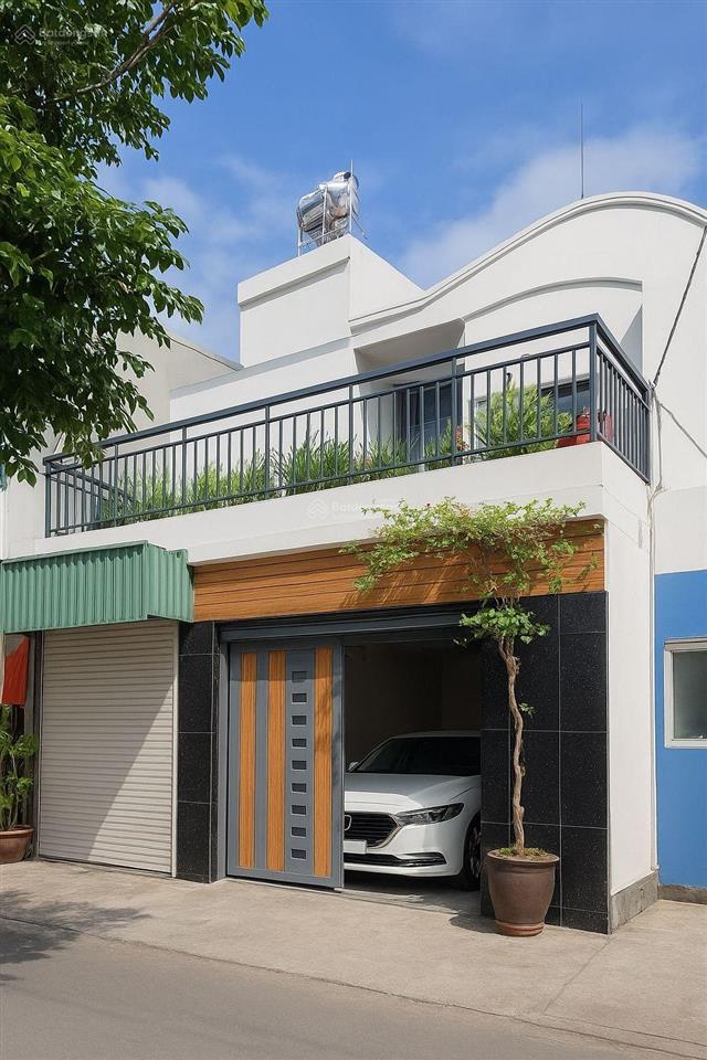 Bán nhà mặt tiền đường ô tô thông gần nguyễn duy trinh quận 2 ngang 8.6m sân đậu ô tô hỗ trợ vay
