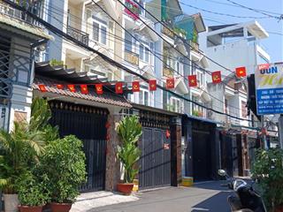 Bán nhà quận 2 nhà ngay mặt tiền đường ô tô thông  đường 8m đất ngang 6.2m giá tlcc 0903 034 ***