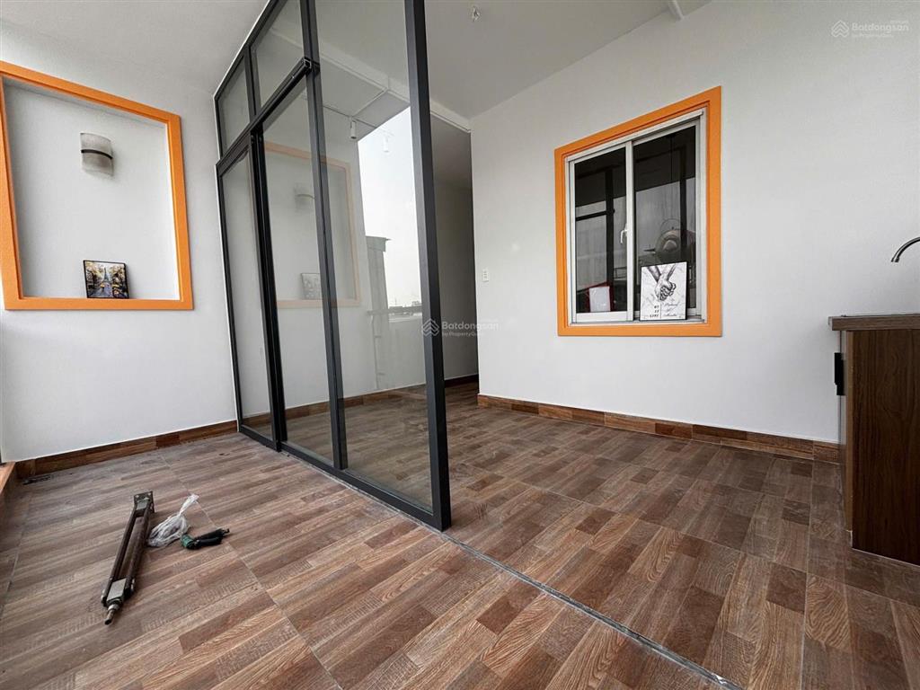 Bán nhà quận 2  gần lê văn thịnh có 7pn full nội thất, thu nhập 38tr/tháng, giá tlcc 090334123