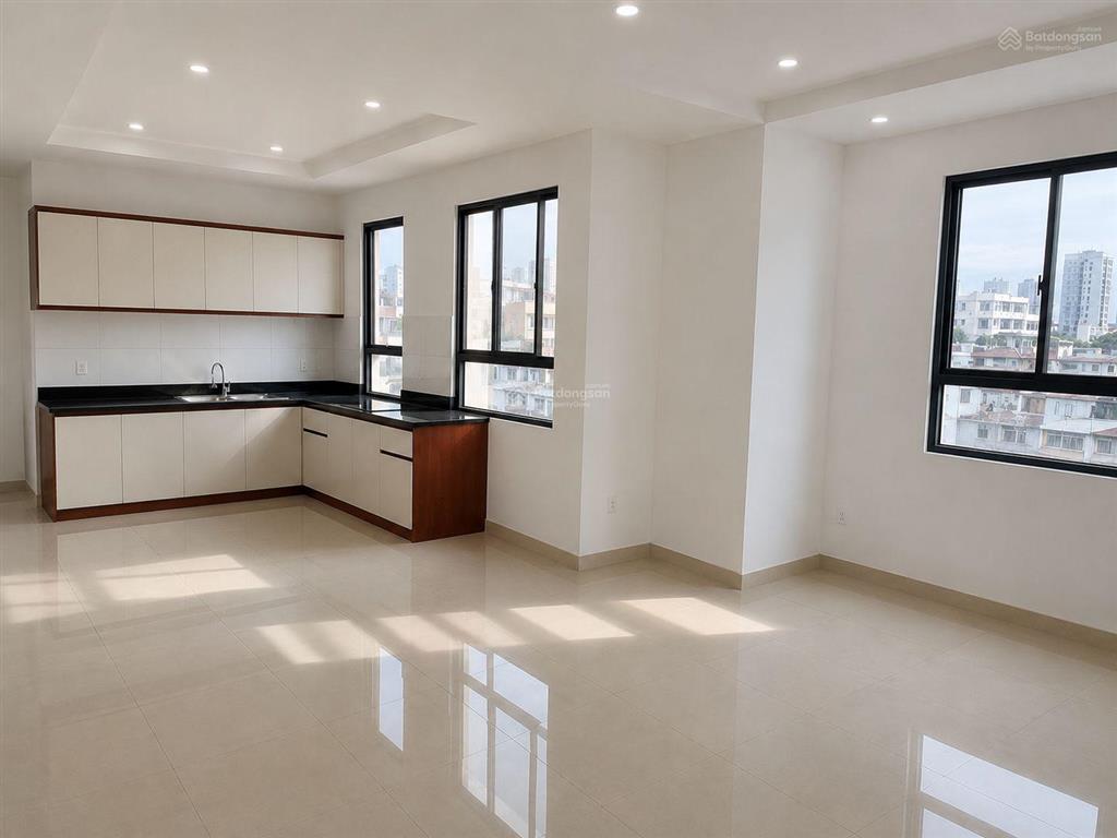 Bán cao ốc thịnh vượng quận 2 căn góc 2 view 2 phòng ngủ 2 wc giá tốt tlcc