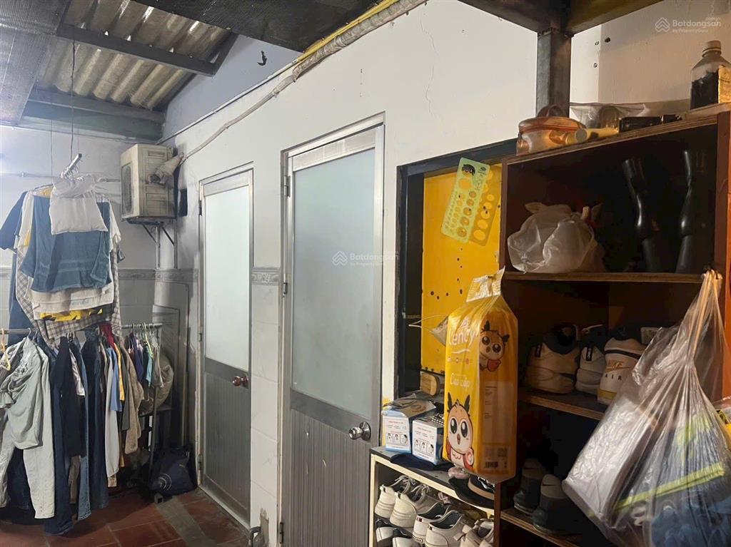 Cho thuê mặt bằng kinh doanh đường nguyễn trãi quận 9 gần chợ kiến thiết giá thương lượng cc