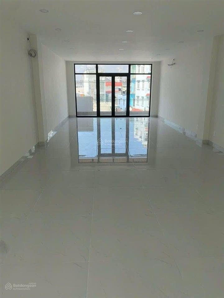 Thương lượng trực tiếp chính chủ cho thuê nhà mặt tiền 661 nguyễn duy trinh quận 2. giá cực tốt