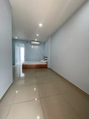 Cho thuê chung cư mini khu trần não quận 2 mặt tiền đường, sau oishi town, sát cc bộ công an
