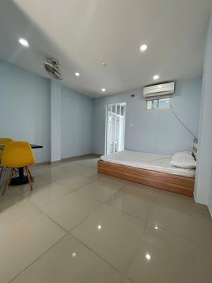 Cho thuê chung cư mini khu trần não quận 2 mặt tiền đường, sau oishi town, sát cc bộ công an