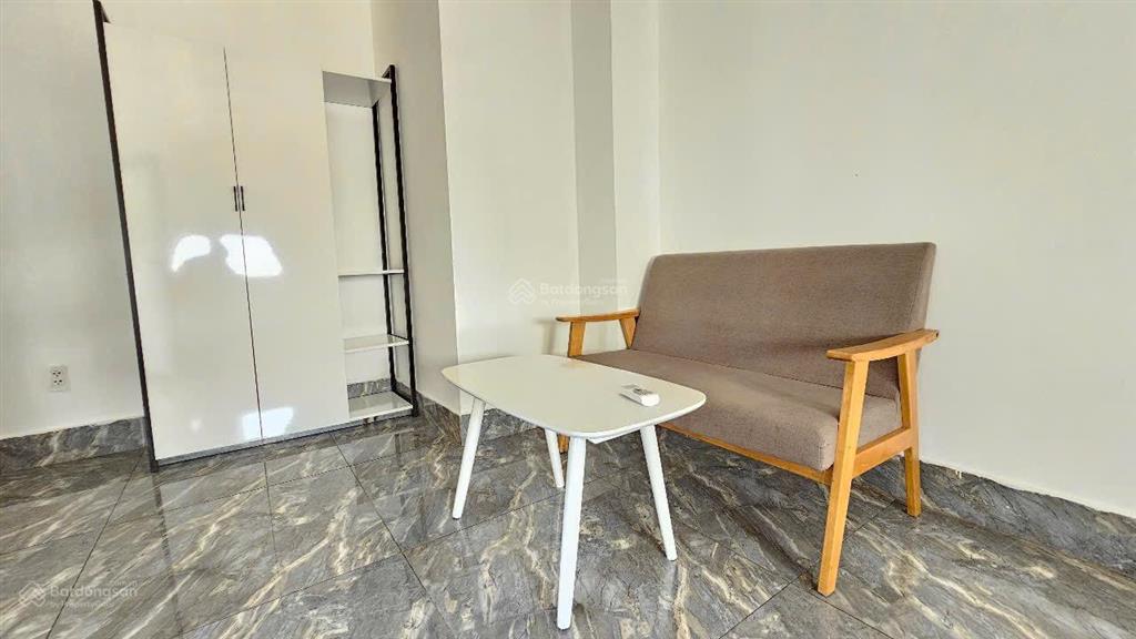 Cho thuê chdv quận 2 căn 1pn ban công rộng  khu the vista an phú có thang máy full nt