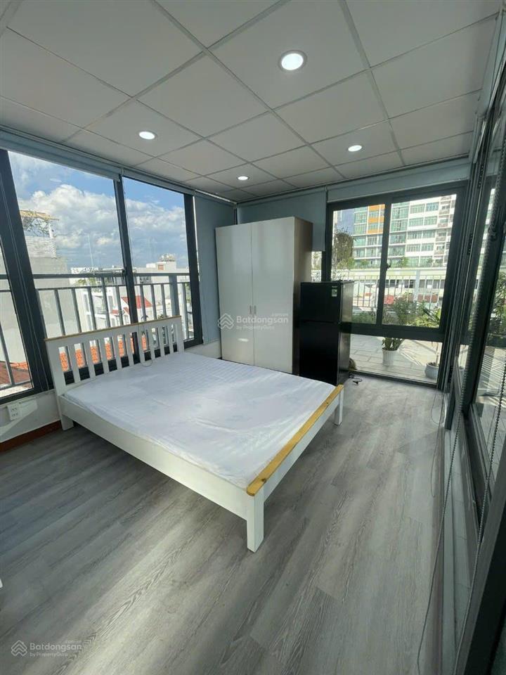 Cho thuê chdv phường an phú quận 2 thang máy full nội thất, cho nuôi thú cưng miễn phí dọn phòng