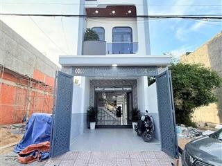 Tôi cần bán căn nhà phố mới hoàn thiện mới 100% tại tân đông hiệp dĩ an