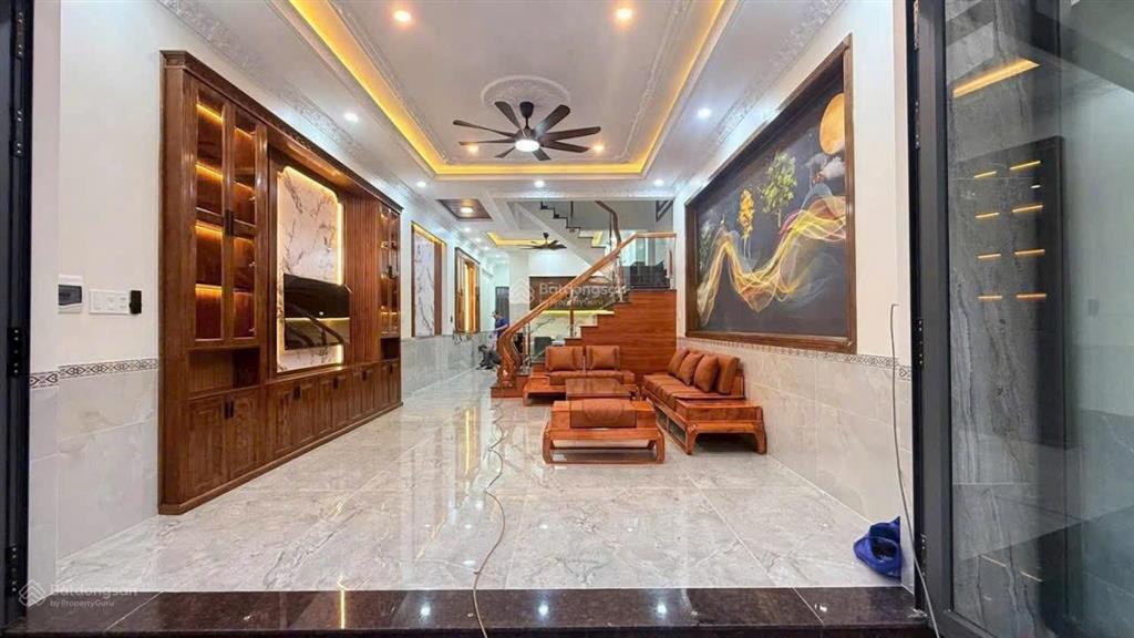 Bán gấp nhà mặt phố 117.6m2 tại đường cây da xề, p đông hòa, tp dĩ an