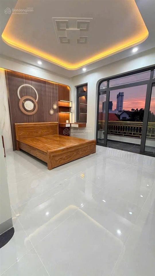 Bán gấp nhà mặt phố 117.6m2 tại đường cây da xề, p đông hòa, tp dĩ an