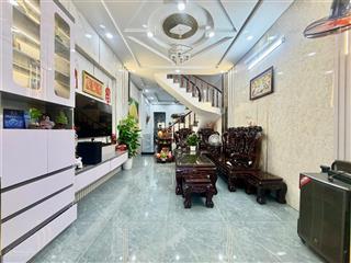 Tôi chính chủ muốn bán nhanh trong tuần nhà sổ riêng mặt tiền vũng việt dĩ an tp. hcm