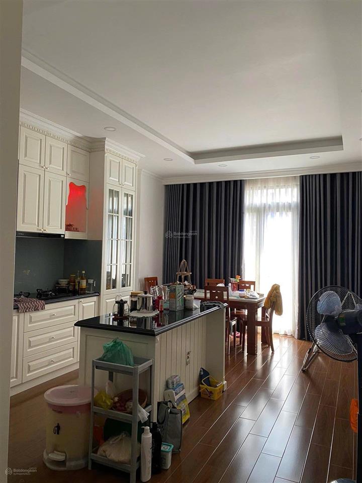 Hà xuống 2 tỷ còn 26.5 tỷ cần bán gấp nhà mặt tiền nhật tảo p.8 q.10 5 lầu thang máy