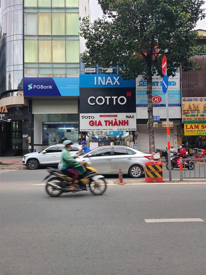 Ngộp bank bán gấp hạ xuống 7 tỷ còn 32.5 tỷ nhà hai mt lý thường kiệt q.10 dt 90m2 3 tầng