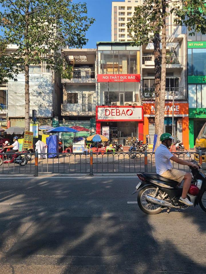 Ngộp bank bán gấp hạ xuống 7 tỷ còn 32.5 tỷ nhà hai mt lý thường kiệt q.10 dt 90m2 3 tầng