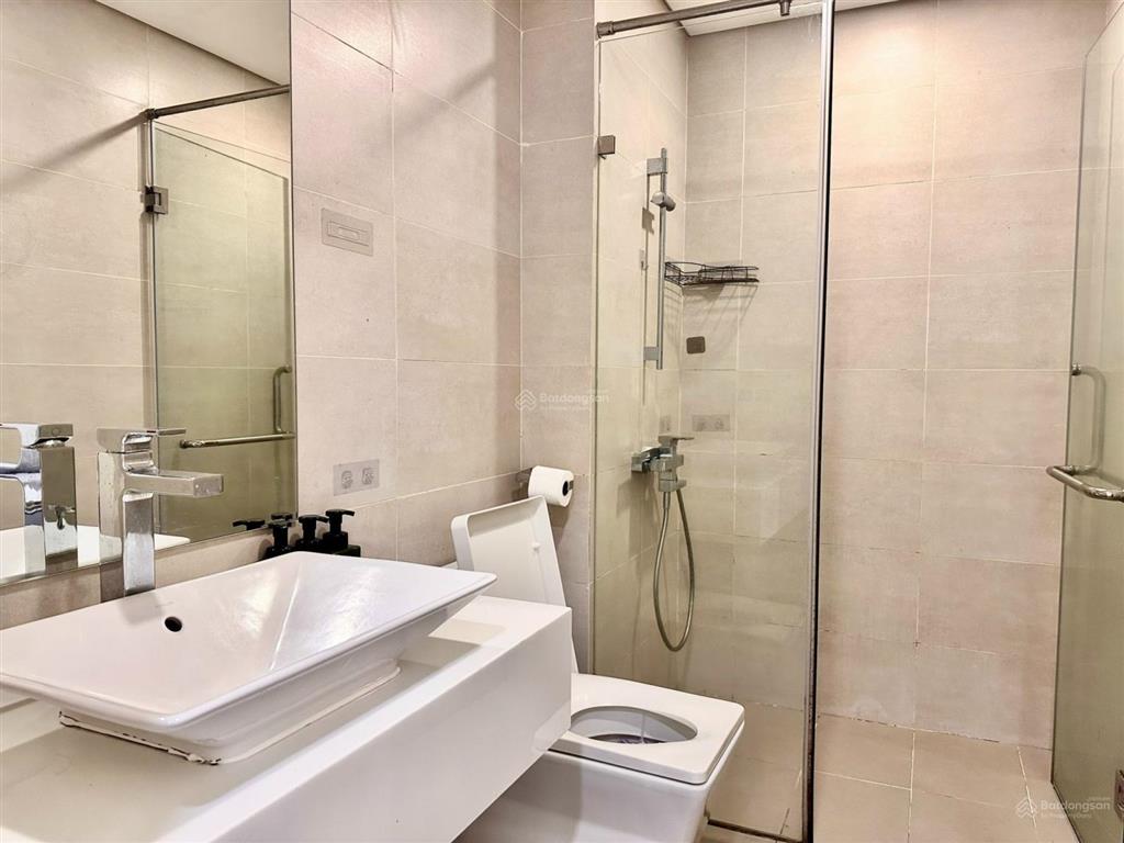 Bán gấp căn hộ có sổ hồng 3pn 2wc giá 12tỷ  0932 143 ***