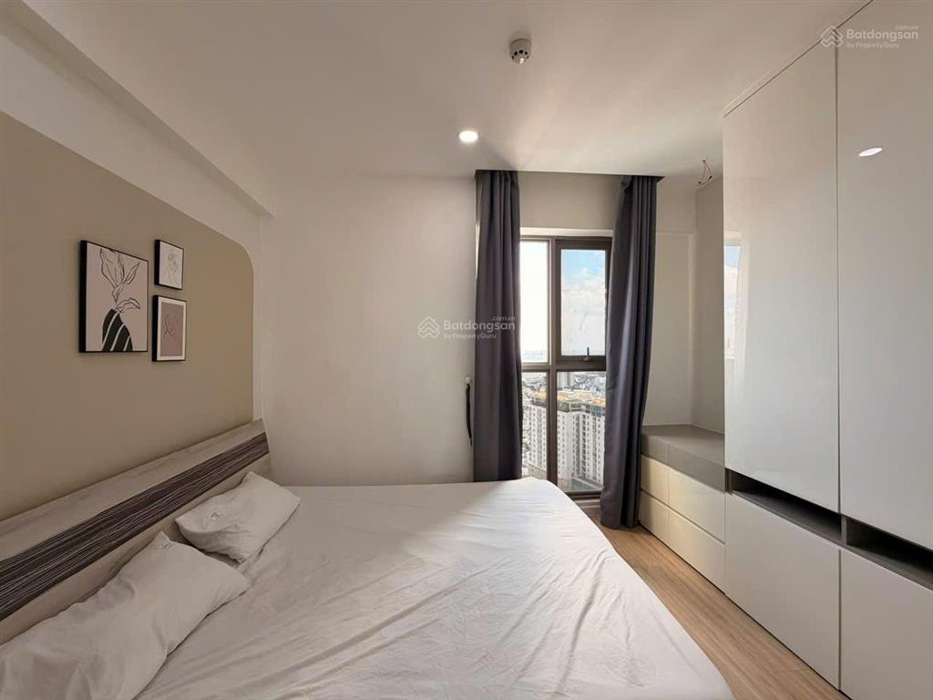 Cho thuê căn hộ millennium 3 phòng ngủ  0932 143 ***
