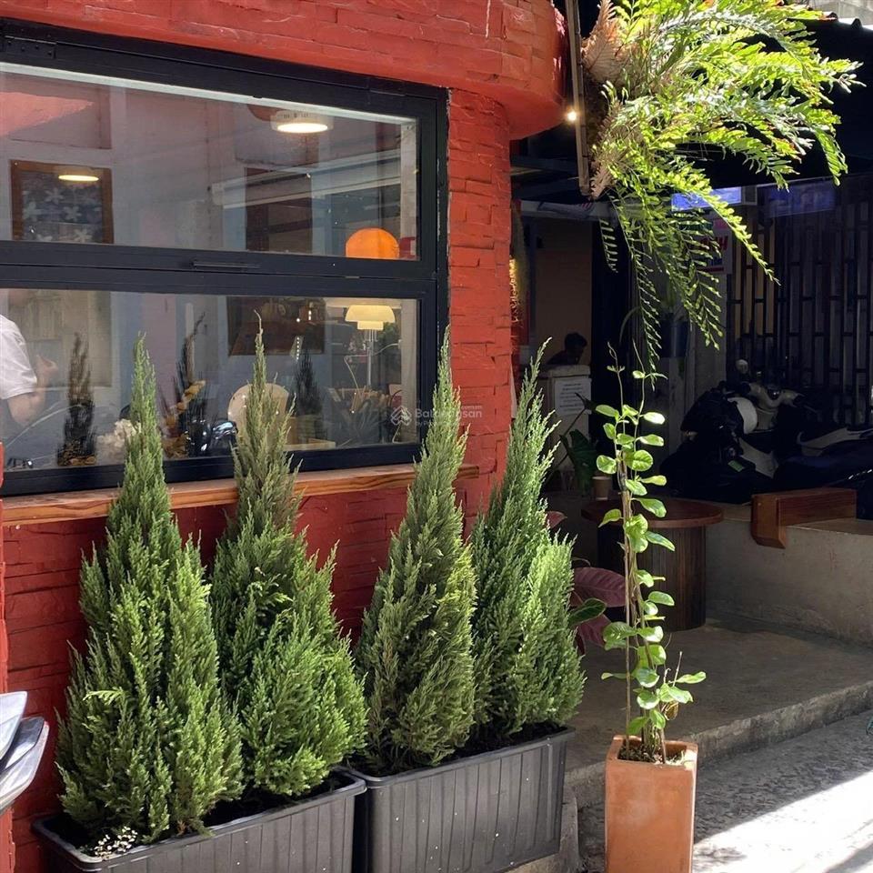 Bán shophouse chung cư 36ter lê lợi, vị trí đắc địa đối diện takasiyama, giá chỉ 13.6 tỷ có sổ hồng