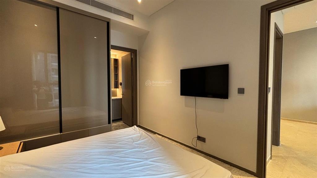 Căn 2pn giá tốt the marq, giá 14 tỷ còn tl, tầng trung, view đẹp