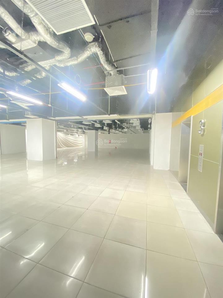 Chính chủ cho thuê sàn trống 1.500m2 giá rẻ tại chân đế mipec số 229 tây sơn  đống đa  hà nội