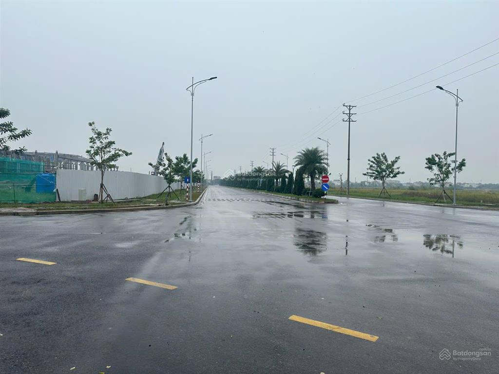 Cho thuê kho xưởng chứa hàng,logitic,kho vận,sản xuất...đầy đủ pccc tại kcn đồng văn