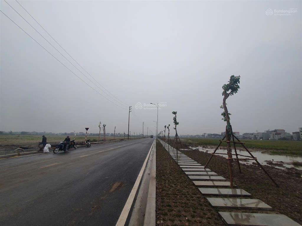 Kho xưởng tiêu chuẩn kcn đồng văn dt 10.000m, container ra vào, thích hợp logistics & sản xuất
