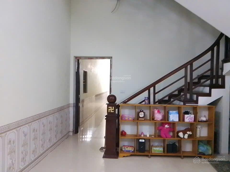 Em có nhà cho thuê 3 phòng ngủ, 1 phòng khách