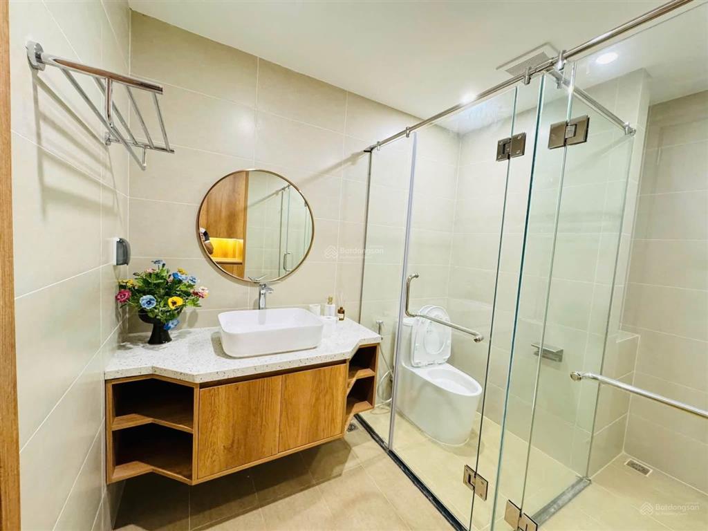 Cho thuê căn góc đẹp 2pn 70m2 toà legacy valley mới đét trong khu công nghệ cao hoà lạc. full đồ
