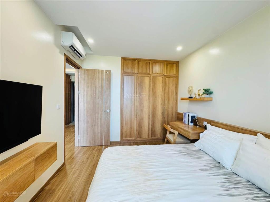 Cho thuê căn góc đẹp 2pn 70m2 toà legacy valley mới đét trong khu công nghệ cao hoà lạc. full đồ