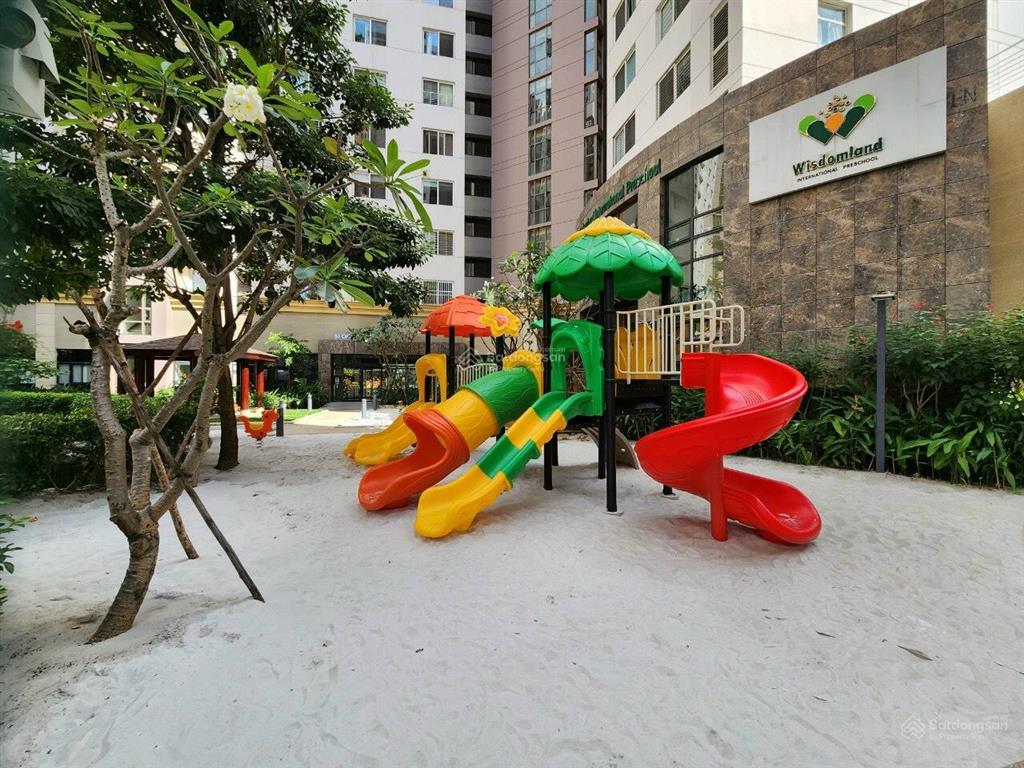 Cần bán căn hộ cao cấp imperia 95m2, 2pn, thiết kế đẹp, giá 8,5tỷ, sh, miễn phí 01 xe hơi, 2 xe máy